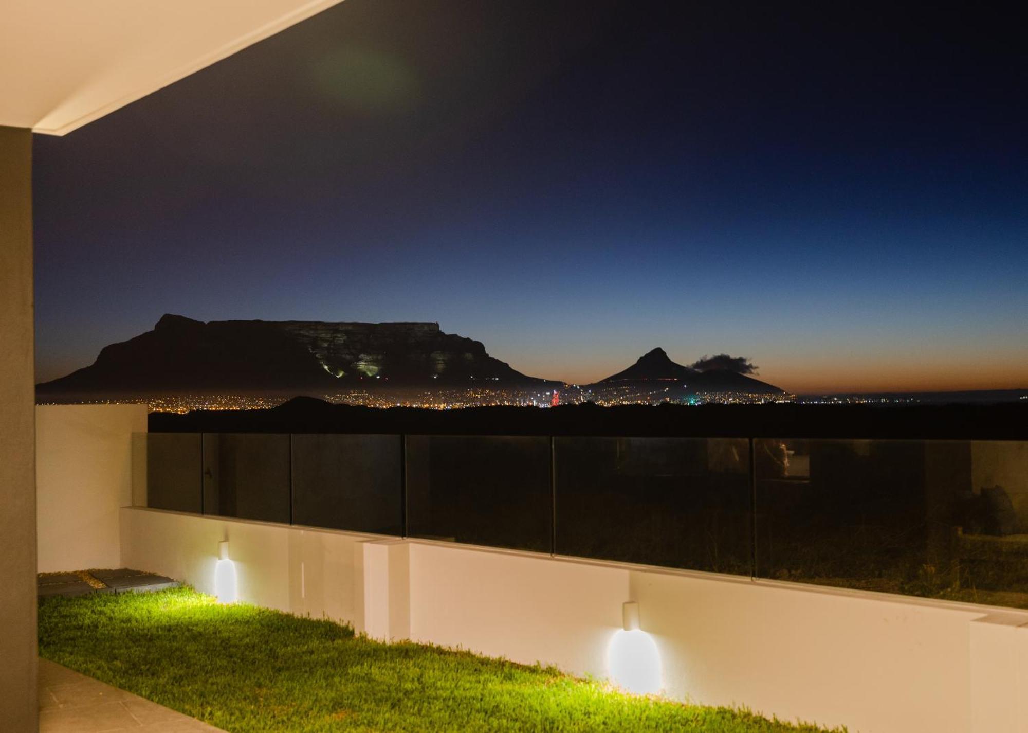 Ocean 9 - Sunset Beachfront Residency Cape Town Luaran gambar